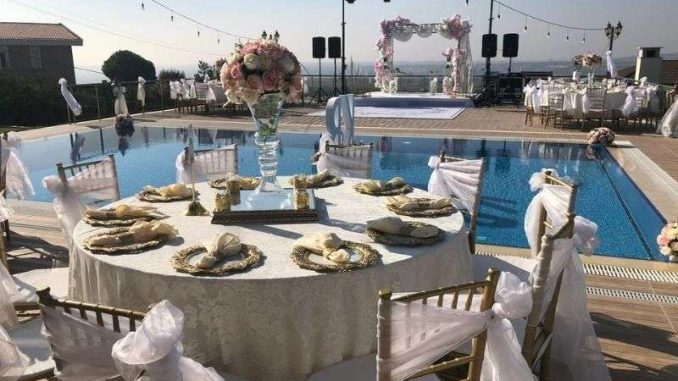 Bistro Masa Kiralama